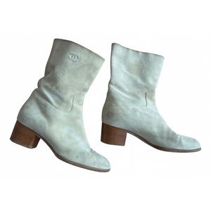CHANEL soft suede nude booties